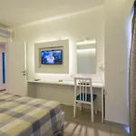 Sandy 4*