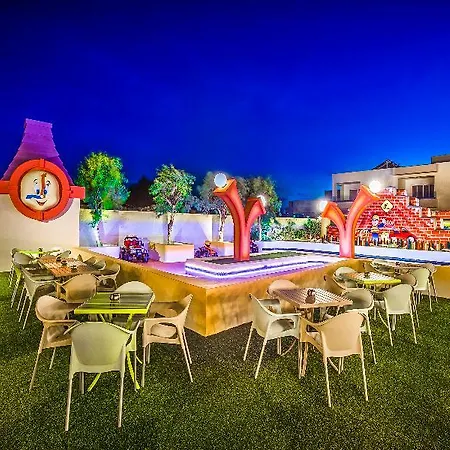 Otel Sandy