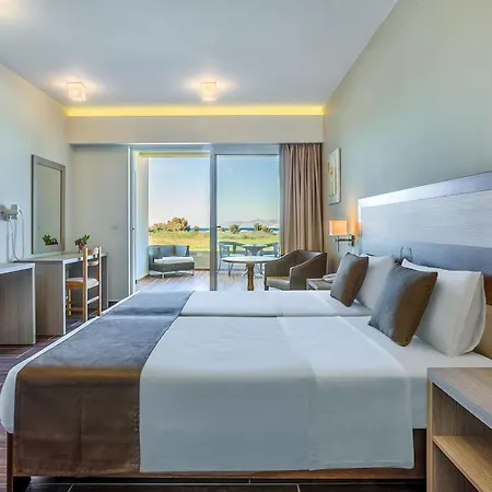Sandy Otel