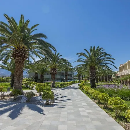 Sandy Hotel