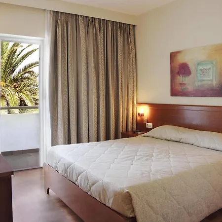 Sandy Hotell