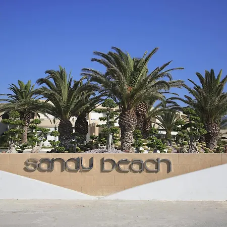 Sandy ホテル マルマリ